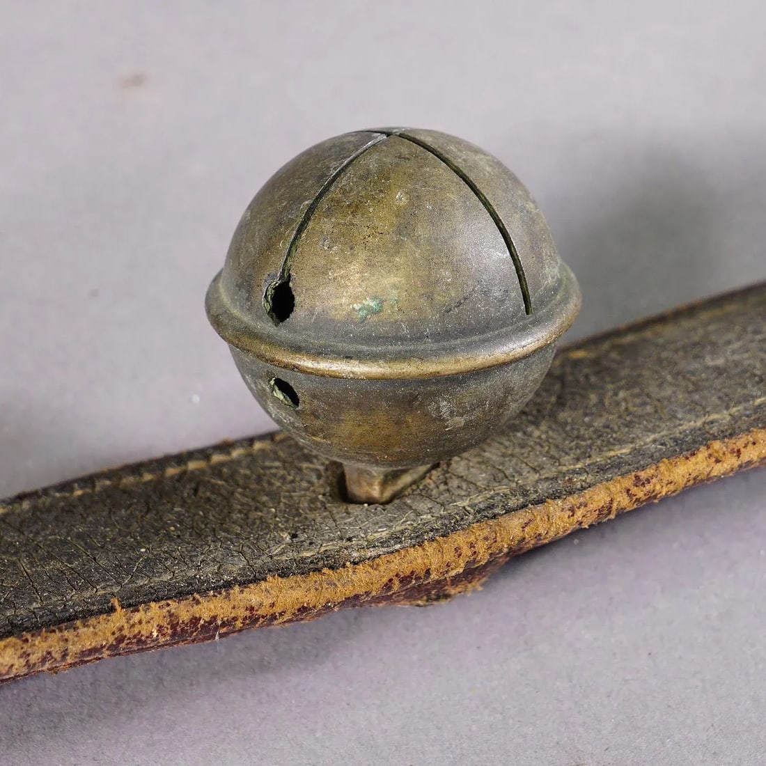 Antique Leather Strap With Six Brass Bells, Switzerland Ca. 1900s - 6