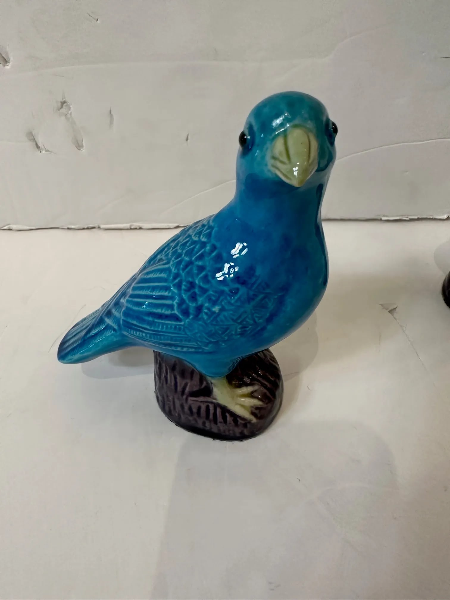 Turquoise Chinese Porcelain Bluebirds -A Pair - 4
