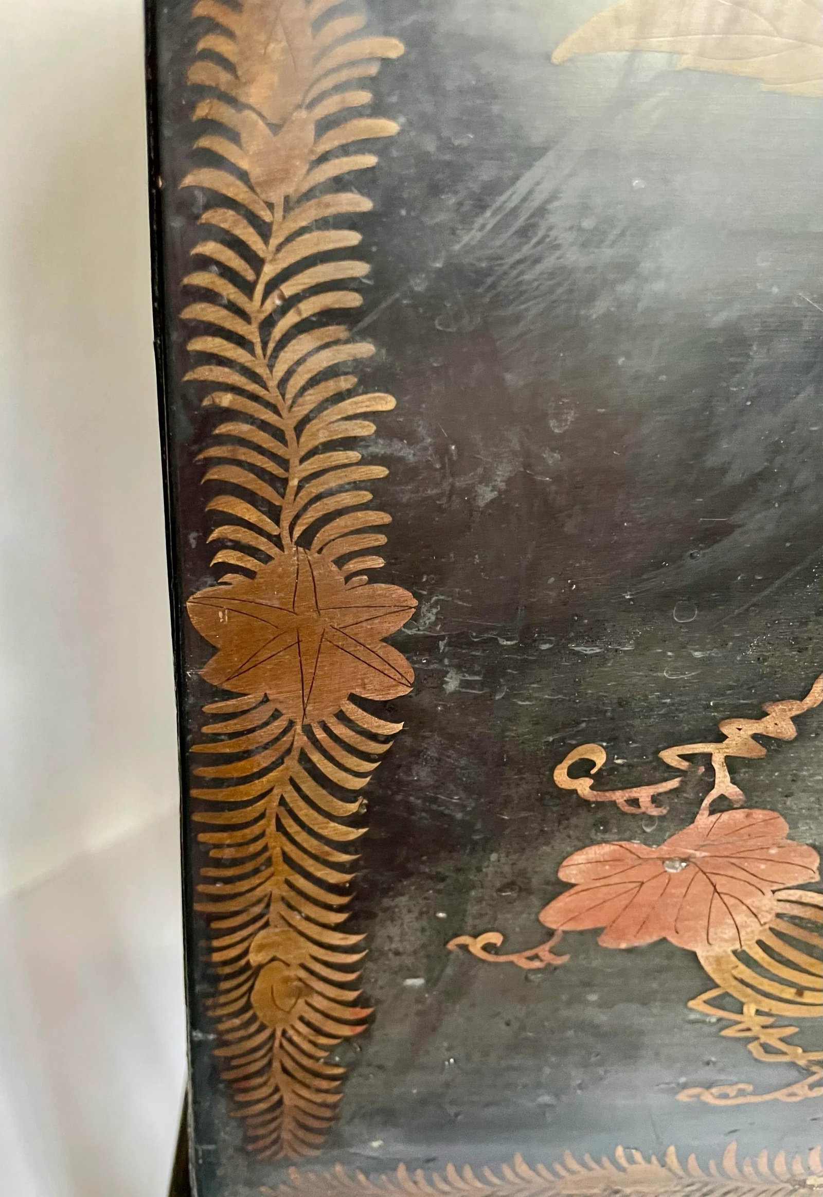 19th C. Late Meiji–TaishÅ Japanese Lacquer Hibachi Lidded Accent Cabinet on Stand - 7