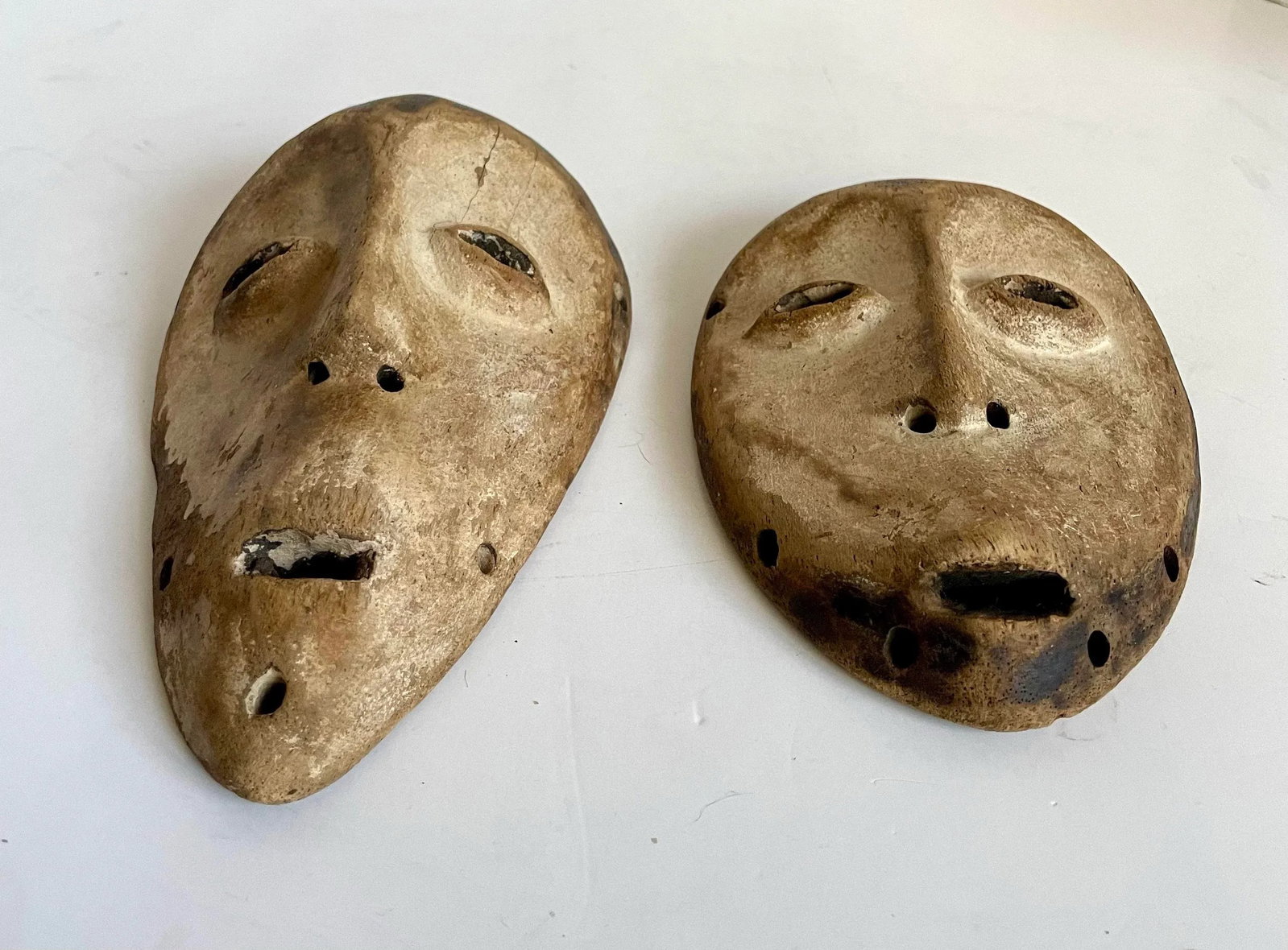 Pair of Early 20th C. Lega Lukwakongo African Carved Wood Masks - 4
