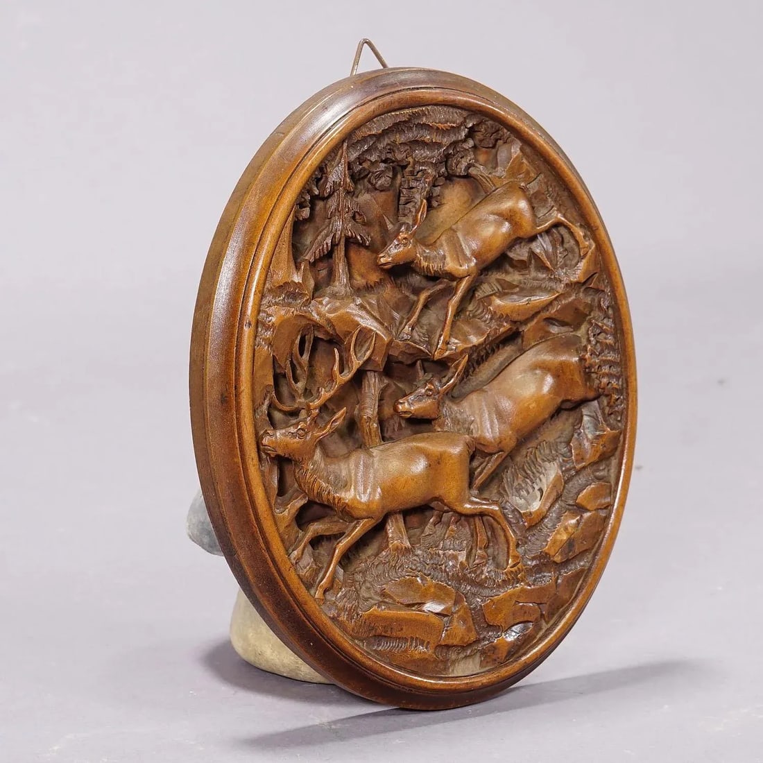Great Wooden Carved Plaque With Stag Family, Brienz 1900s - 3