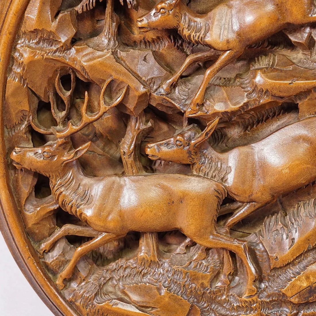 Great Wooden Carved Plaque With Stag Family, Brienz 1900s - 4