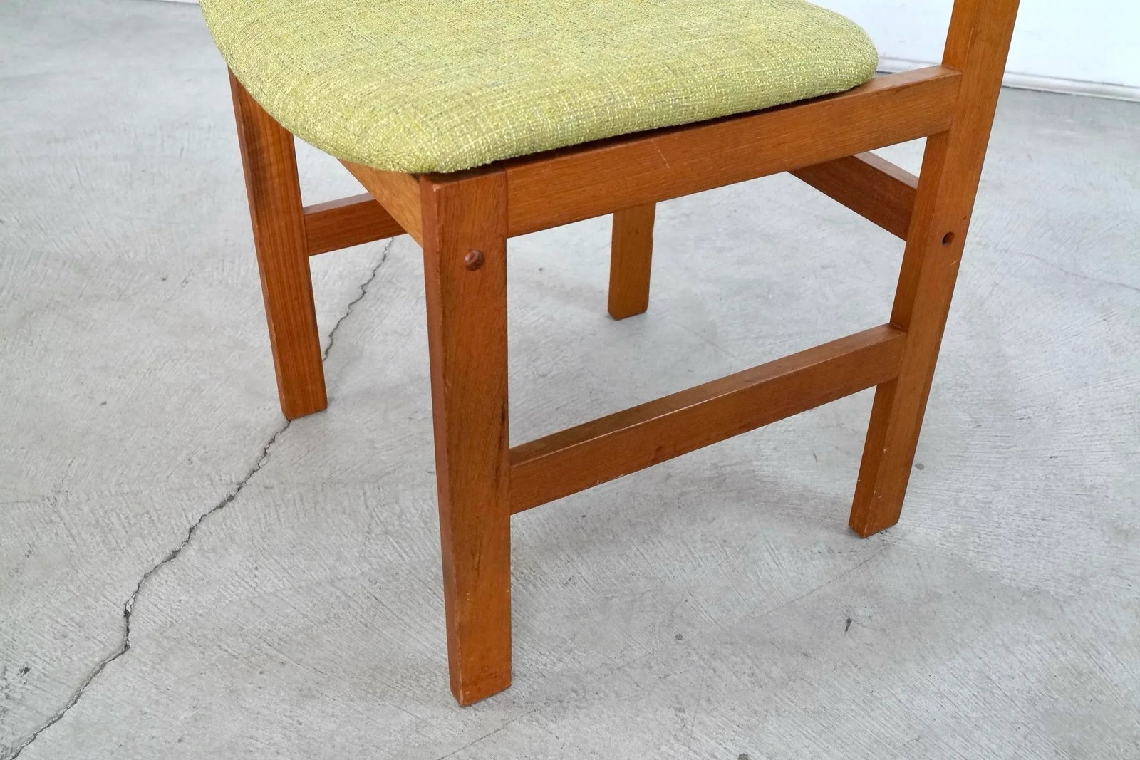 1970's Mid-Century Danish Modern Teak Dining Chair by Benny Linden - 10