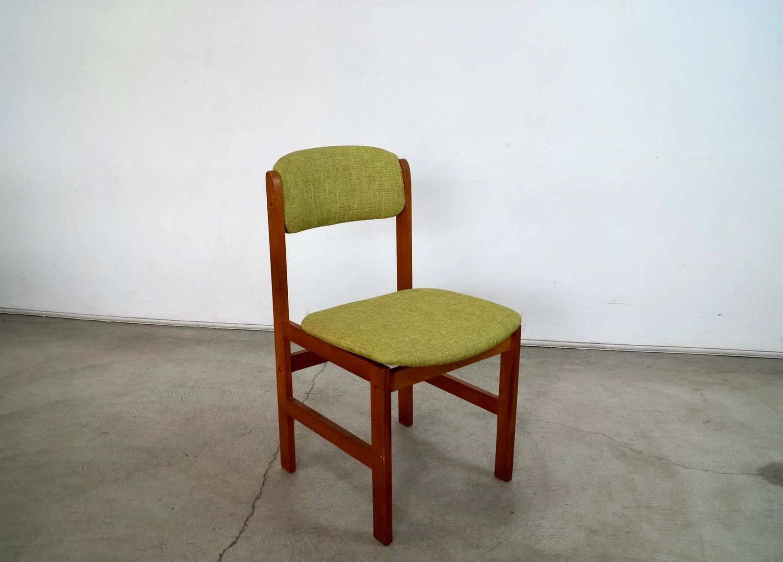 1970's Mid-Century Danish Modern Teak Dining Chair by Benny Linden - 3