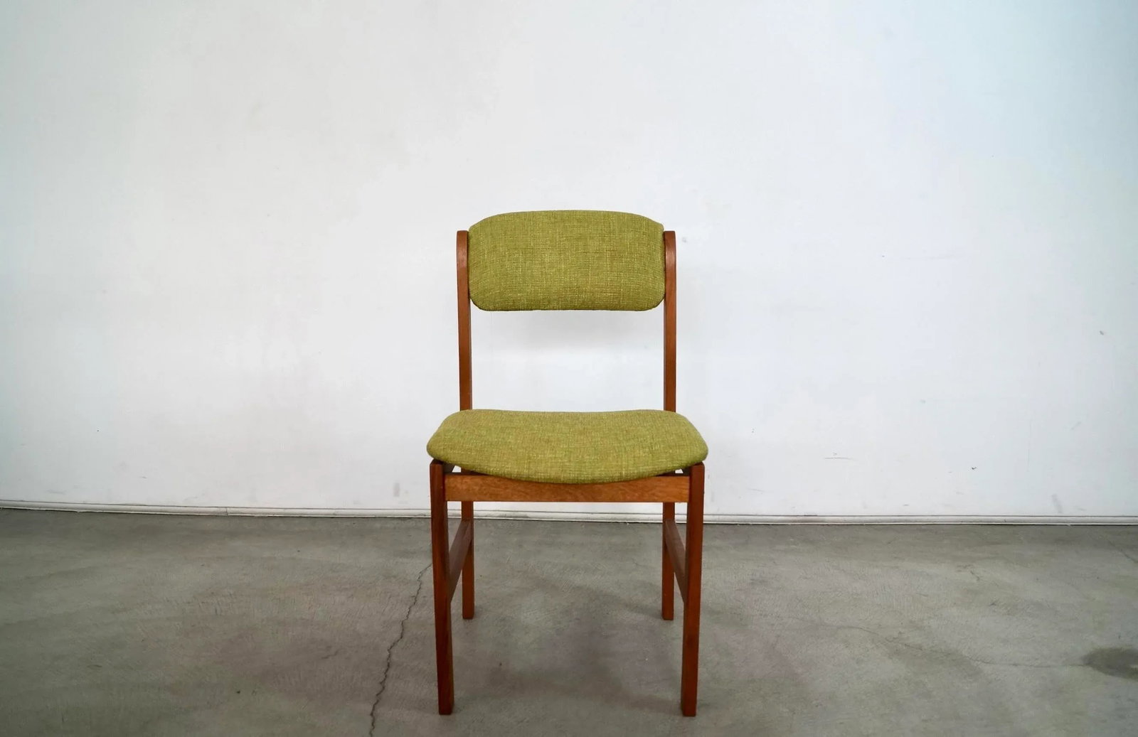 1970's Mid-Century Danish Modern Teak Dining Chair by Benny Linden - 4