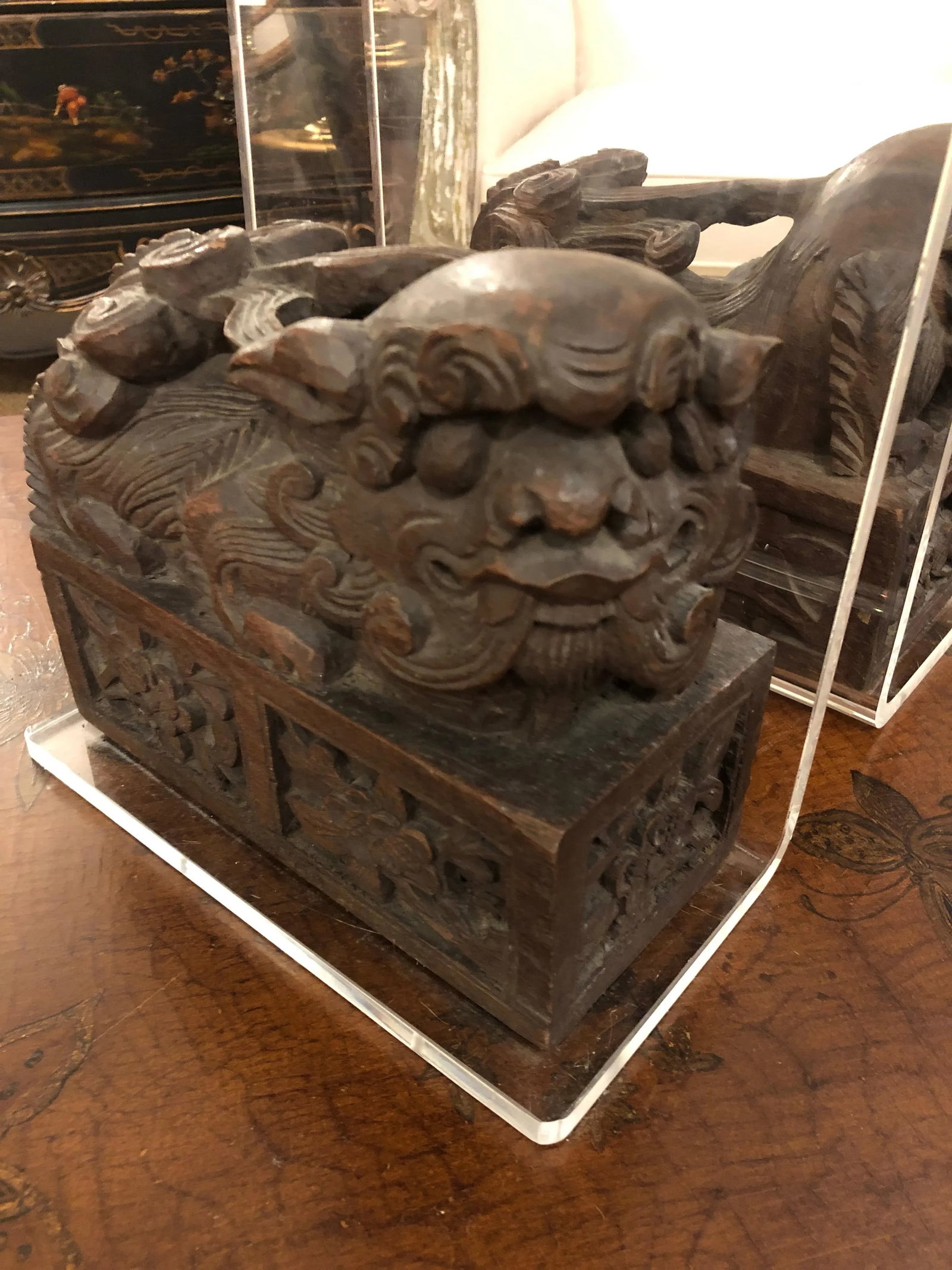 Carved Wood Foo Dogs and Lucite Bookends - a Pair - 2