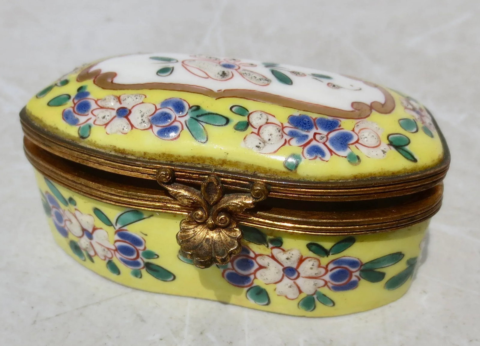 Antique French Porcelain Vanity Box - 8