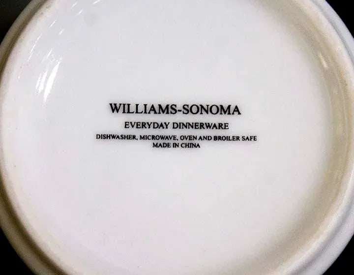 Williams-Sonoma White Porcelain Coffee Service - Pot Mugs Creamer Sugar - 4