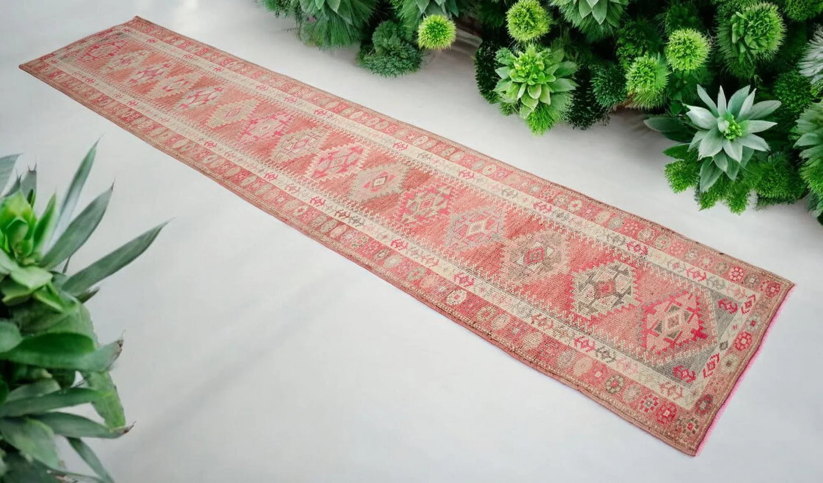 1970s Turkish Hand-Knotted Runner Rug - 2"²7"³ × 13"² - 3