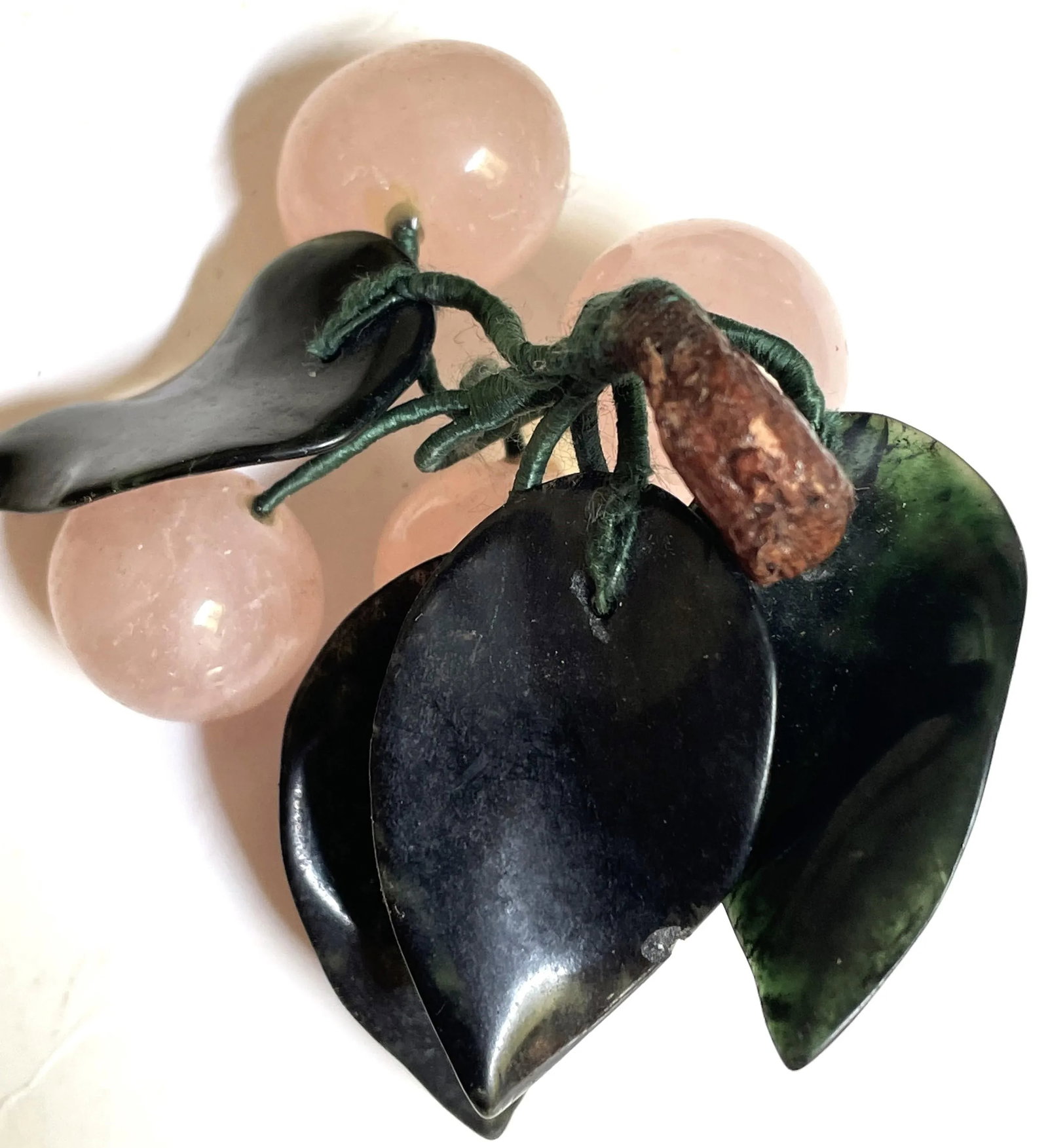 Mid 20th Century Asian Rose Quartz Cherry Bunches Jade Leaves Hard Stone Fruit Pair - 2