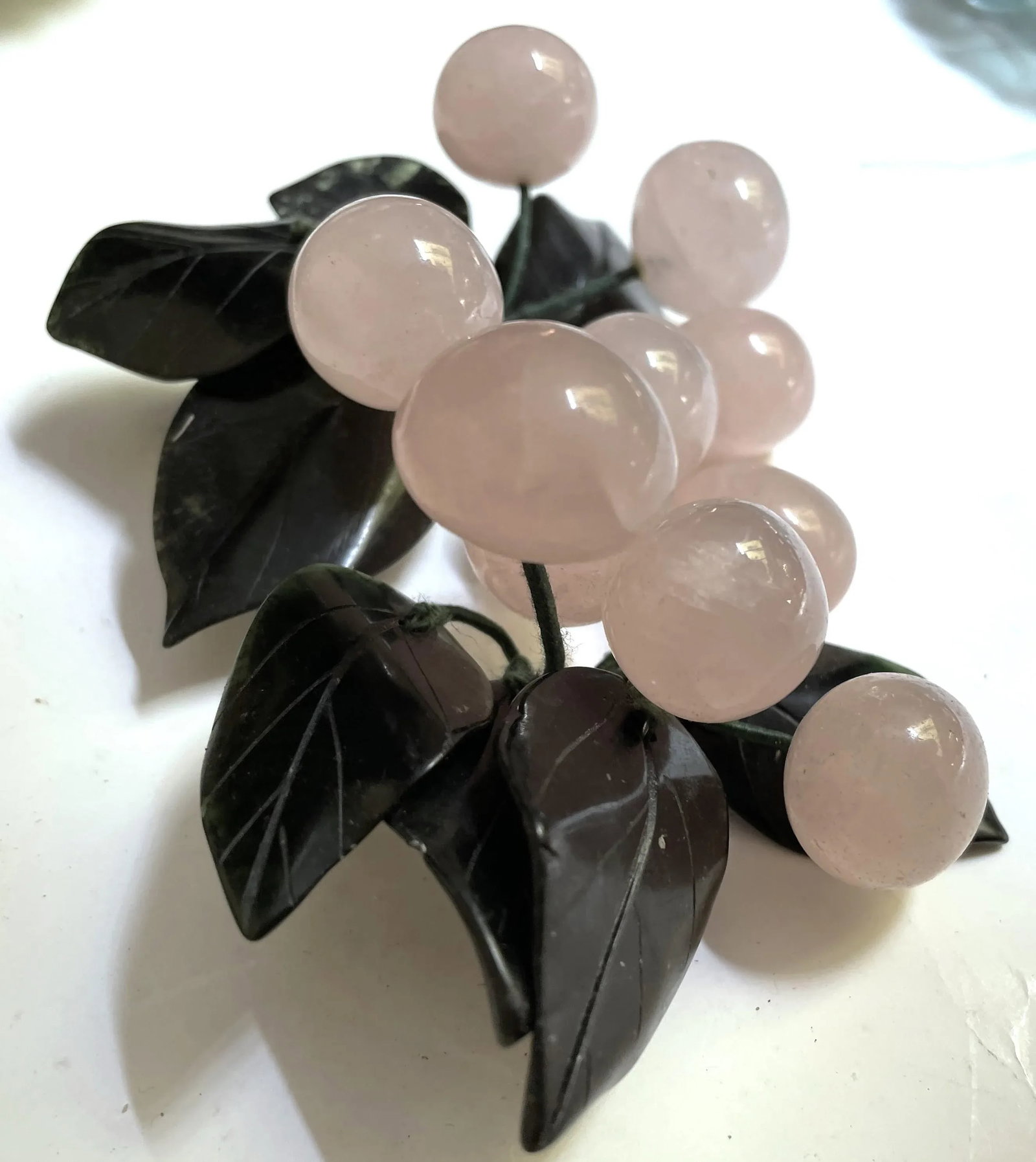 Mid 20th Century Asian Rose Quartz Cherry Bunches Jade Leaves Hard Stone Fruit Pair - 4