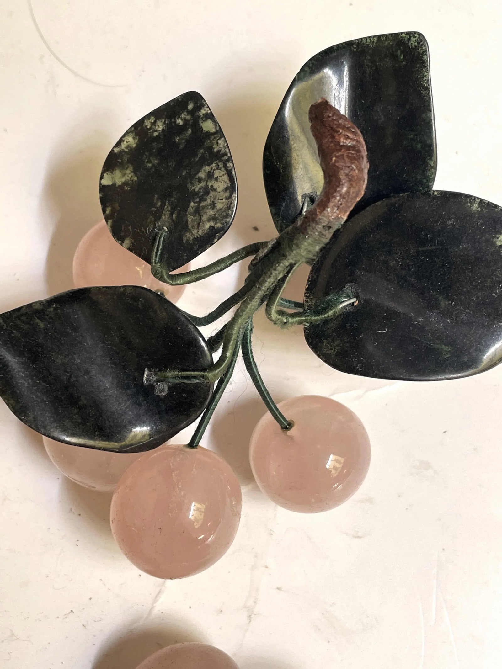 Mid 20th Century Asian Rose Quartz Cherry Bunches Jade Leaves Hard Stone Fruit Pair - 8