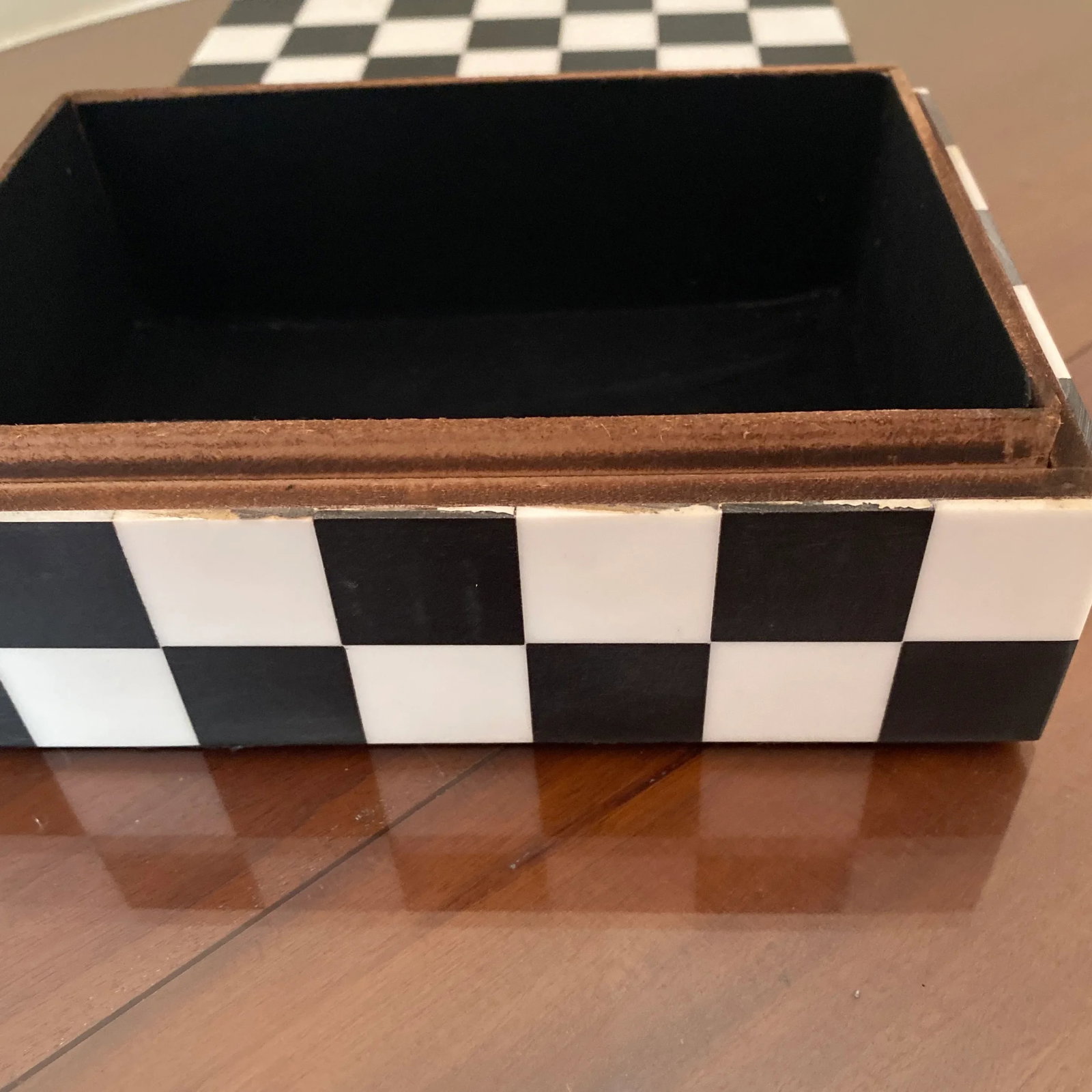 1970s Art Deco Style Geometrical Inlayed Box - 4