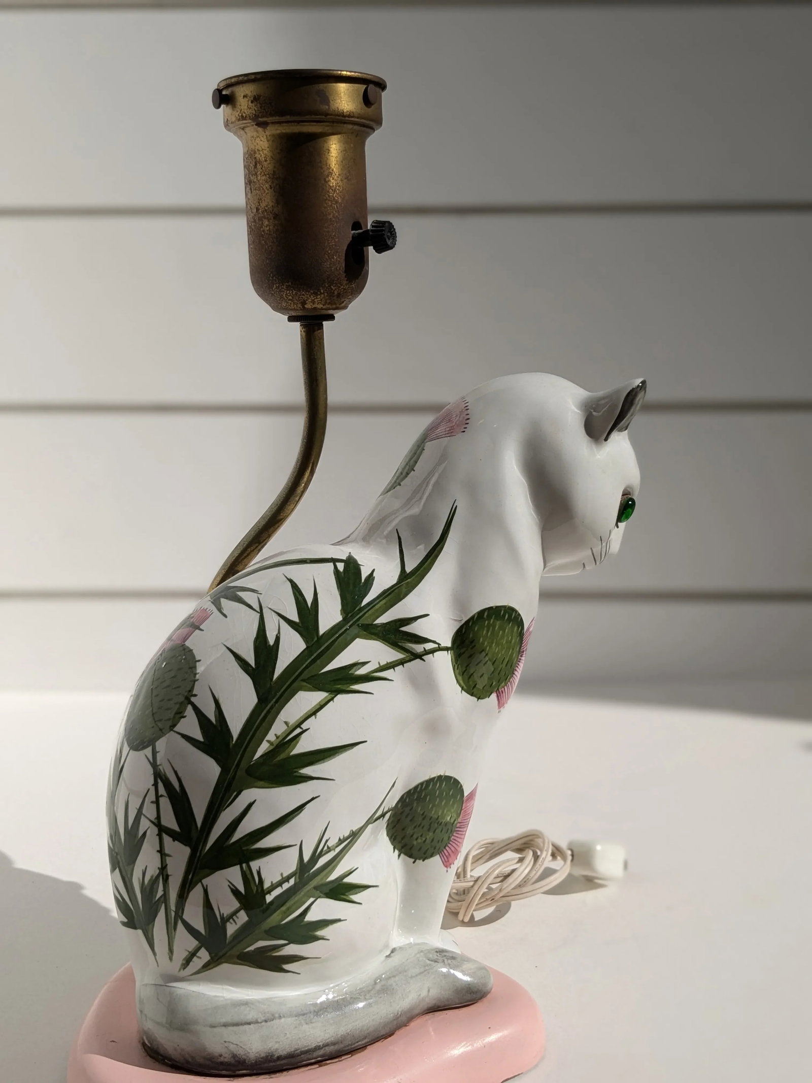 Large Mid 20th Century Nekola Pinxt Plitcha Wemys Pottery Cat With Original Glass Eyes Lamp - 3