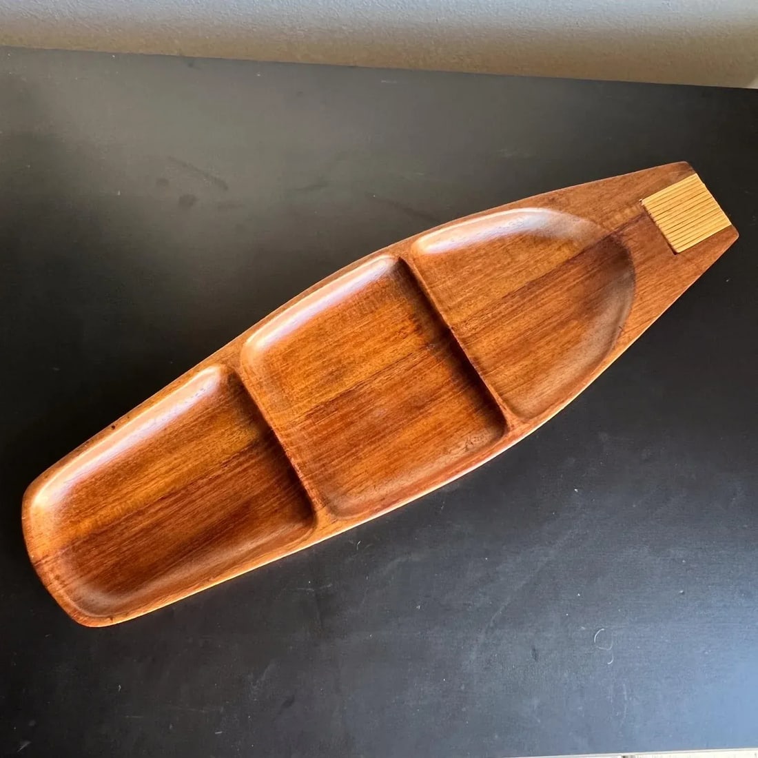 Mid-Century Modern Arthur Umanoff for Raymor Sectioned Wood Serving Tray - 2