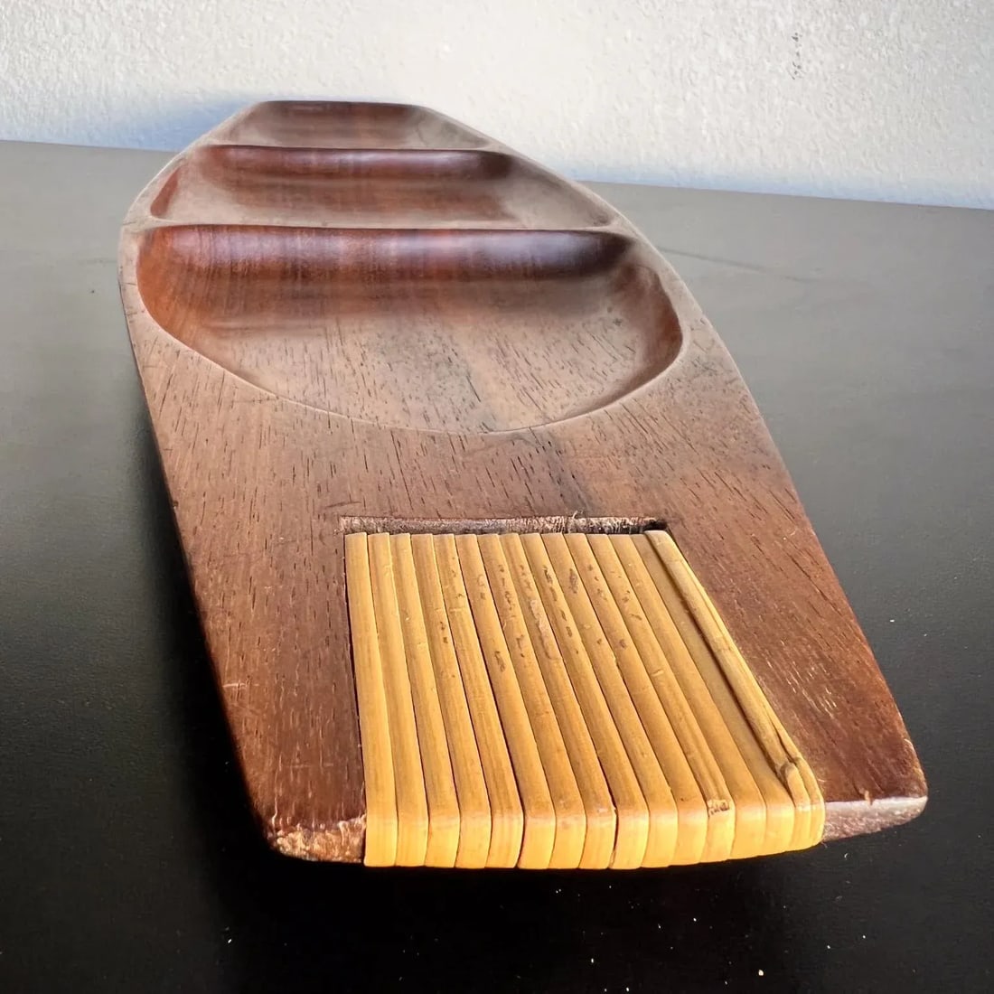 Mid-Century Modern Arthur Umanoff for Raymor Sectioned Wood Serving Tray - 3