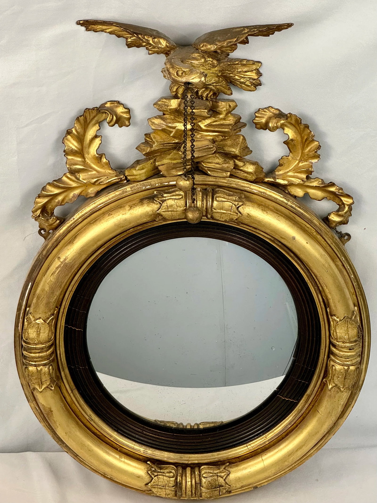 Georgian Giltwood Convex Mirror With an Eagle - 10