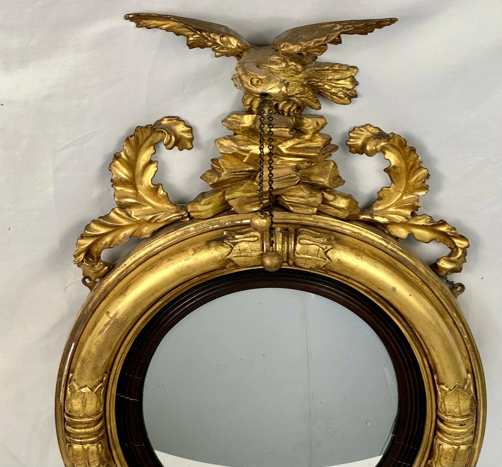 Georgian Giltwood Convex Mirror With an Eagle - 9
