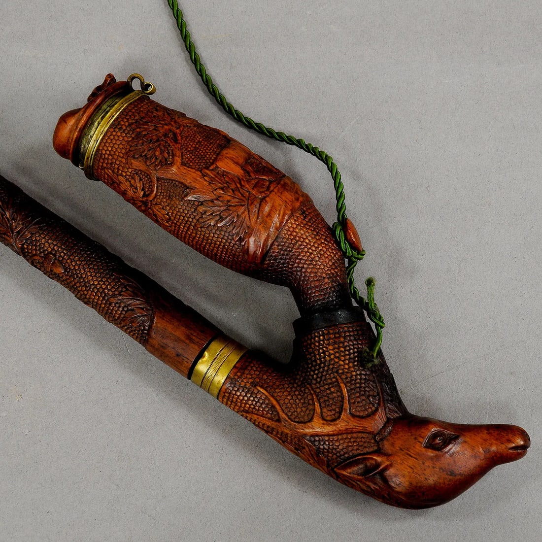 Antique Carved Wood Tobacco Pipe With Excellent Dog and Deer Head Carving - 3