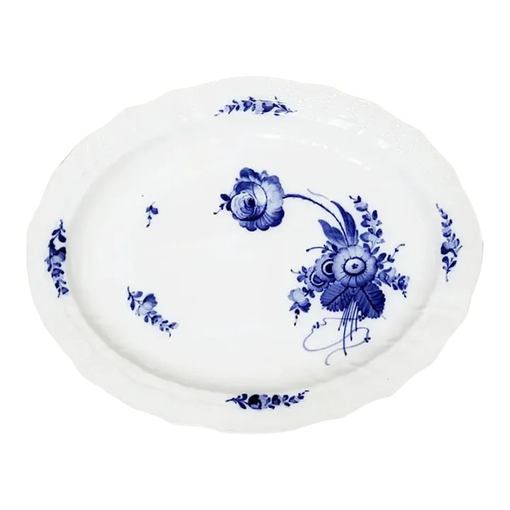 Royal Copenhagen Blue Flowers Curved 17" Platter: Large Royal Copenhagen Blue Flowers (Curved) pattern 17" Platter Condition: Alterations: Original Condition Unaltered Imperfections: Some Imperfections Condition Notes: NO Imperfections, excellent