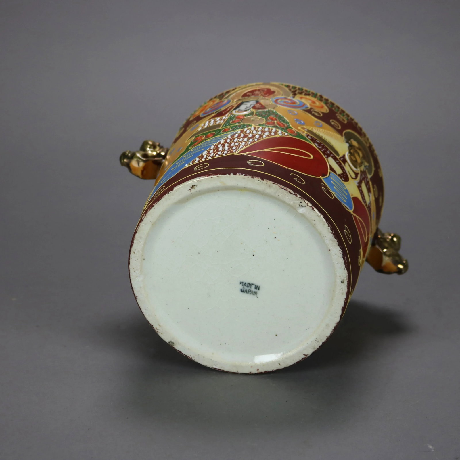 Early 20th Century Japanese Figural Hand Painted Porcelain Ice Bucket with Wise Men & Foo Dog - 7