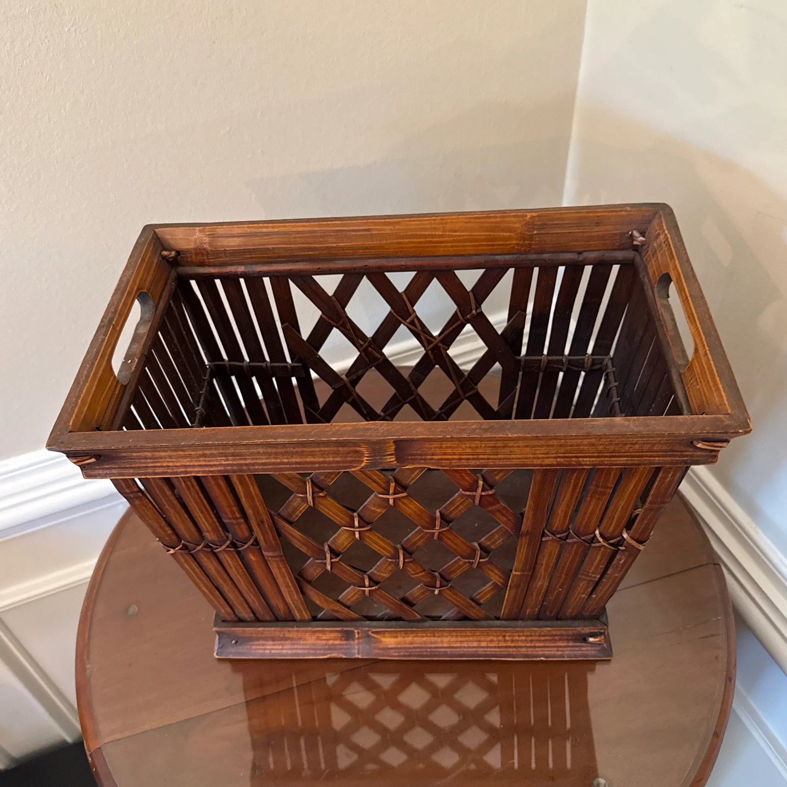 Vintage 1970s Bamboo & Rattan Magazine Rack - 6