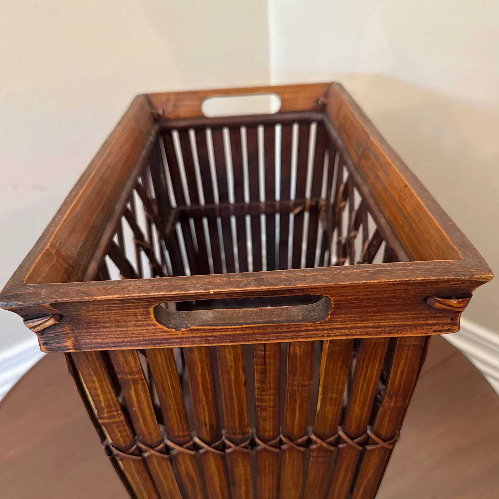Vintage 1970s Bamboo & Rattan Magazine Rack - 8