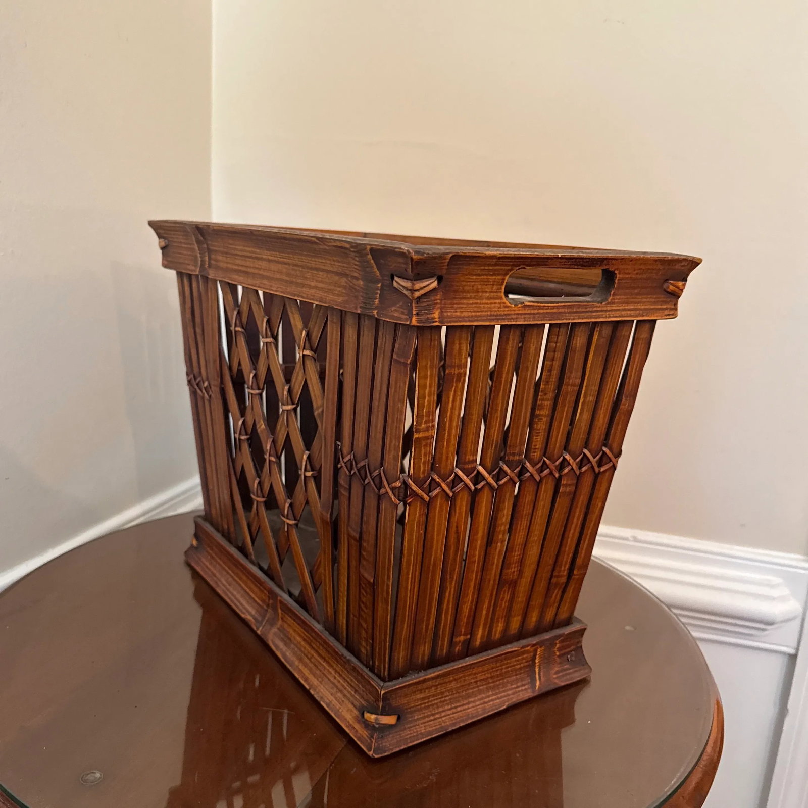 Vintage 1970s Bamboo & Rattan Magazine Rack - 9