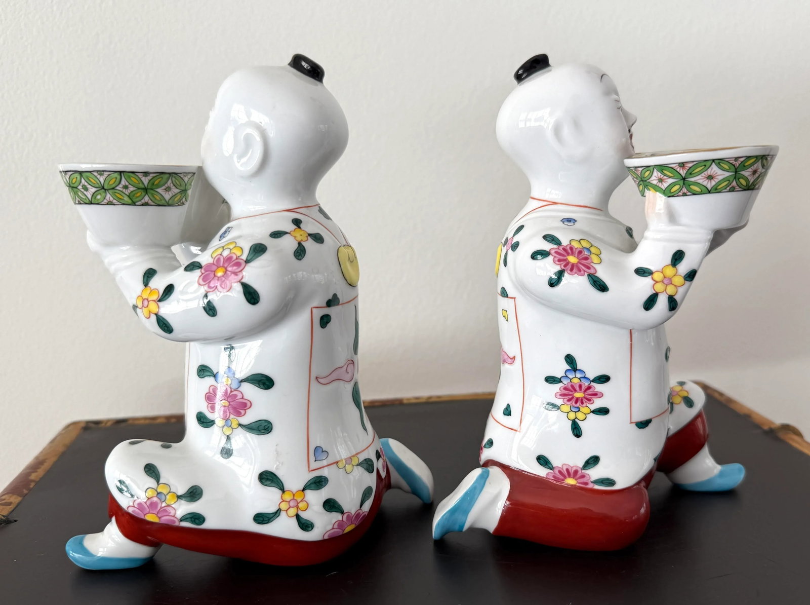 Set/2 Herend Lg Chinese Man Kneeling Salt Cellars - 4