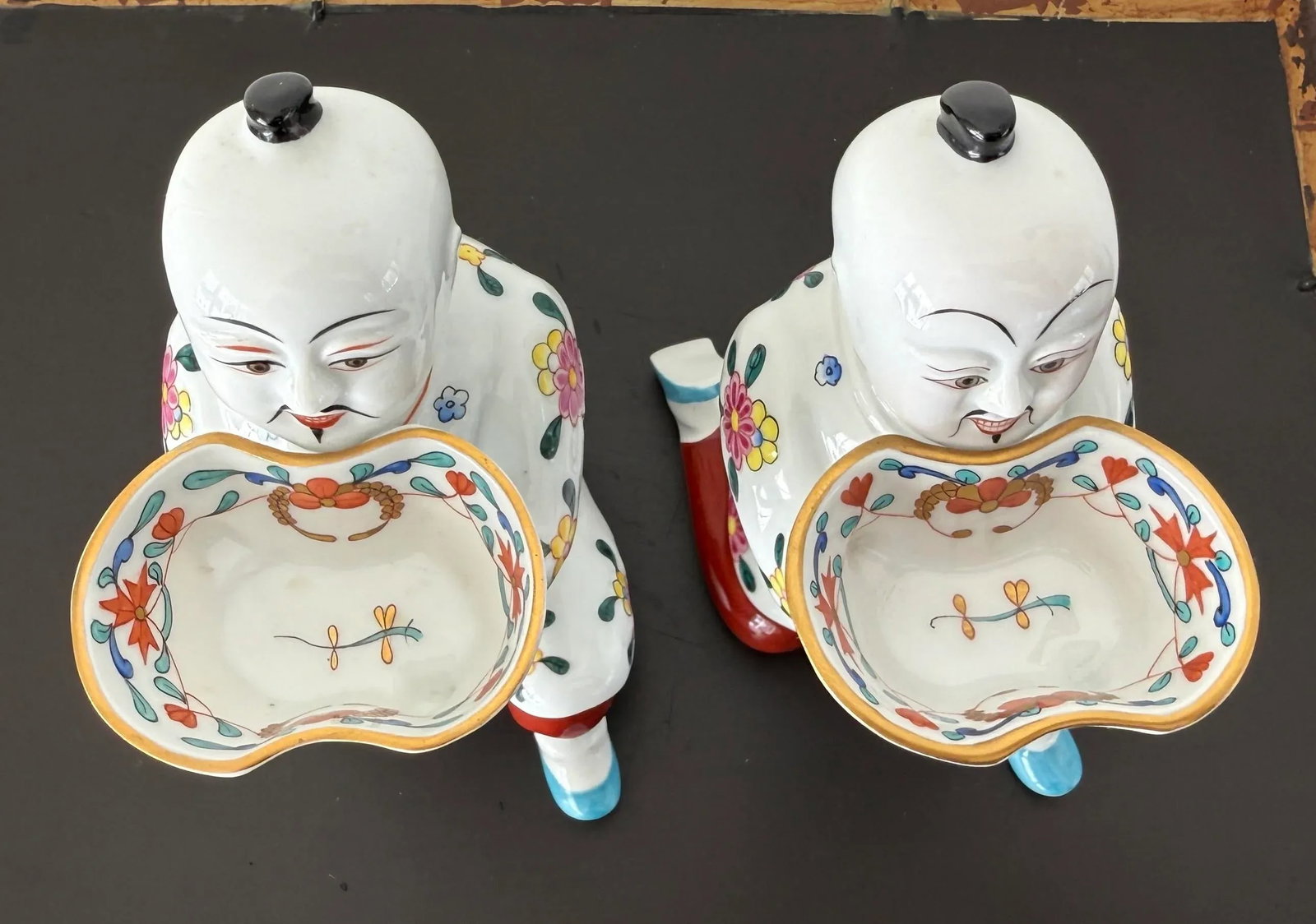 Set/2 Herend Lg Chinese Man Kneeling Salt Cellars - 8
