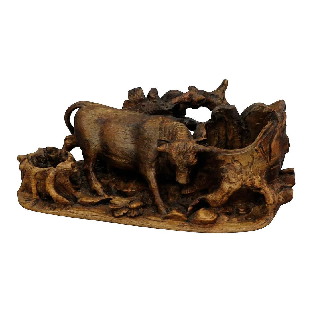 Late 19th Century Carved Statue of a Bull Ca. 1900 - 7