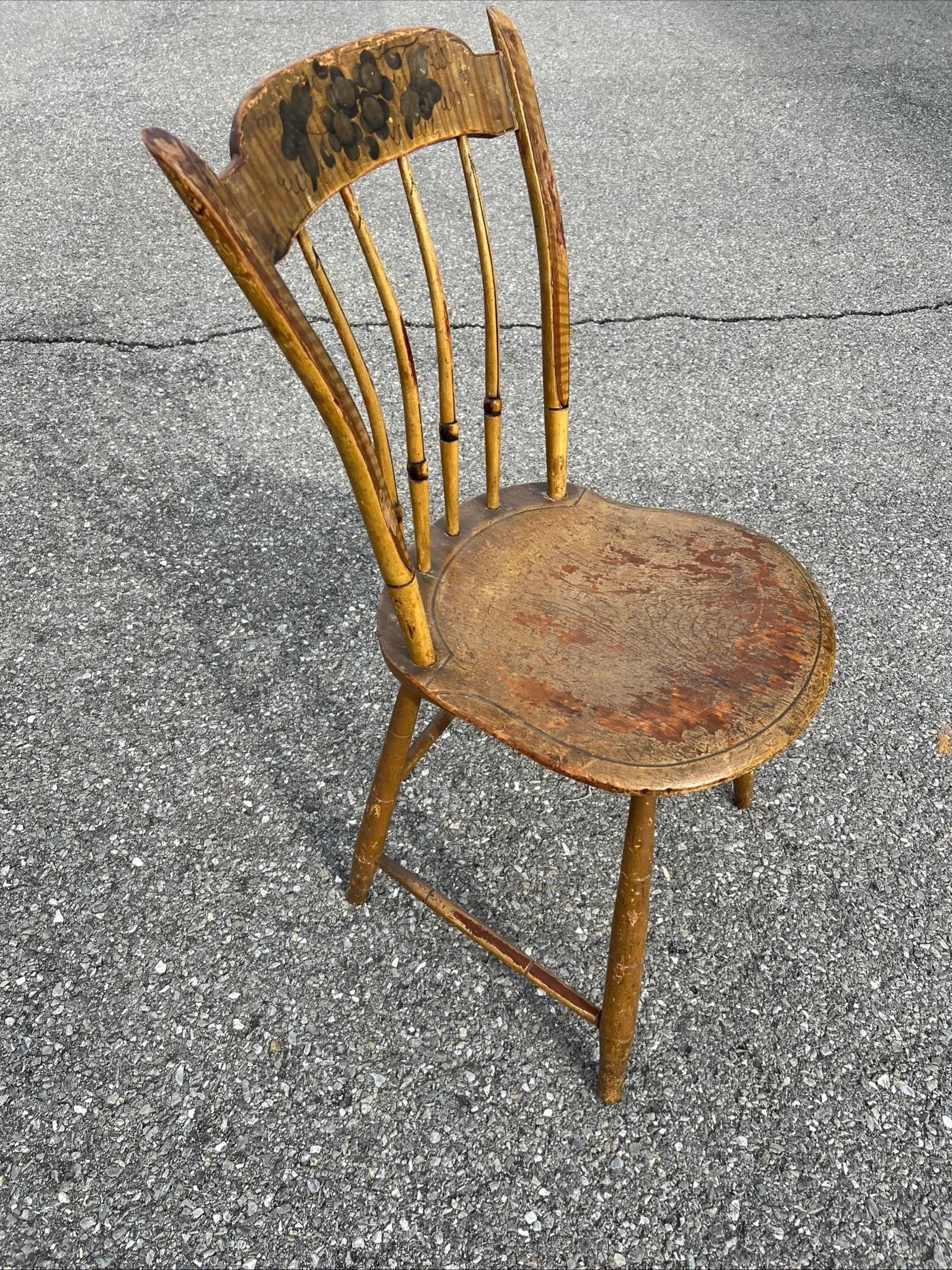 A Antique New England Paint Decorated Country Farmhouse Windsor Side Chair, 1820's - 10