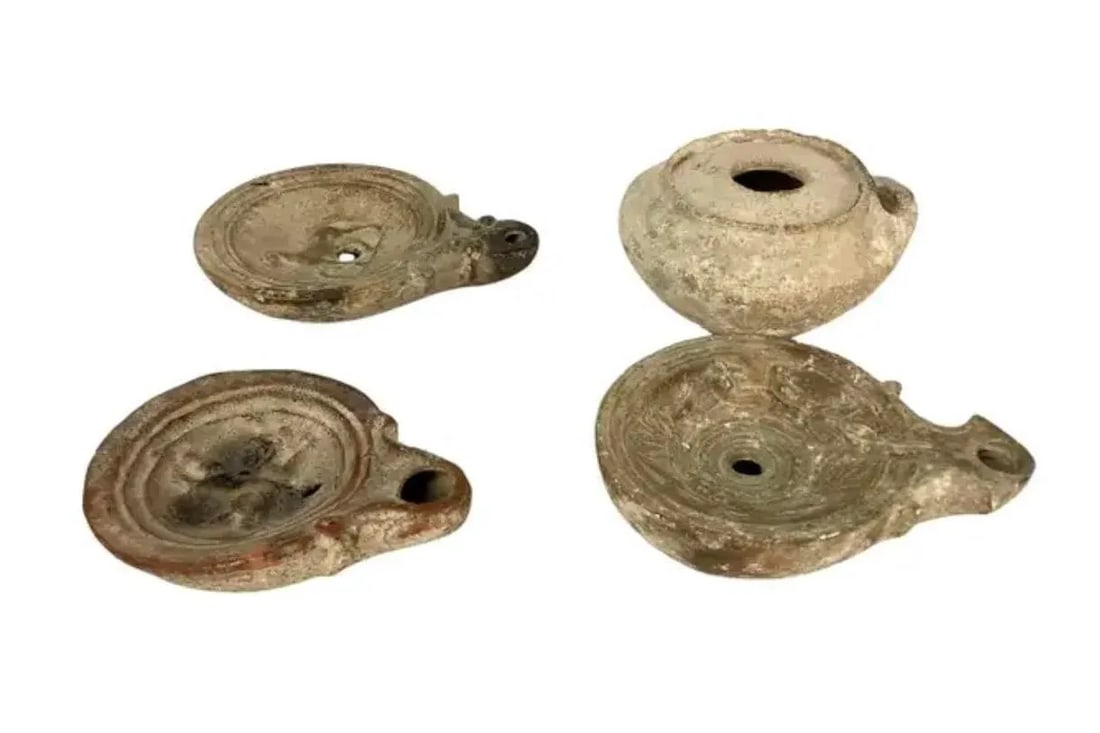 Roman Terracotta Oil Lamps, Set of Four - 6