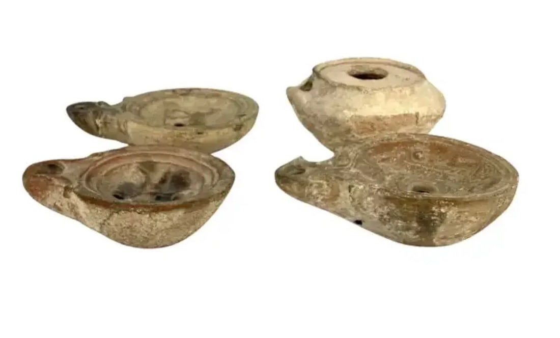 Roman Terracotta Oil Lamps, Set of Four - 7