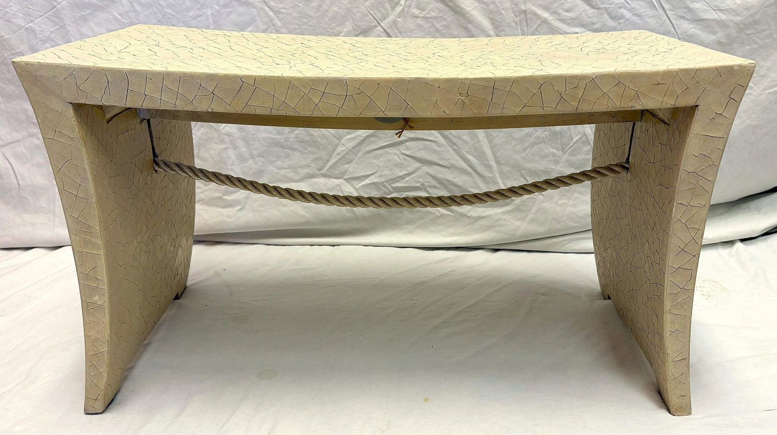 Vintage Tassel Pagoda Bench by Thomas Pheasant for Baker Furniture in Crackle Finish - 3