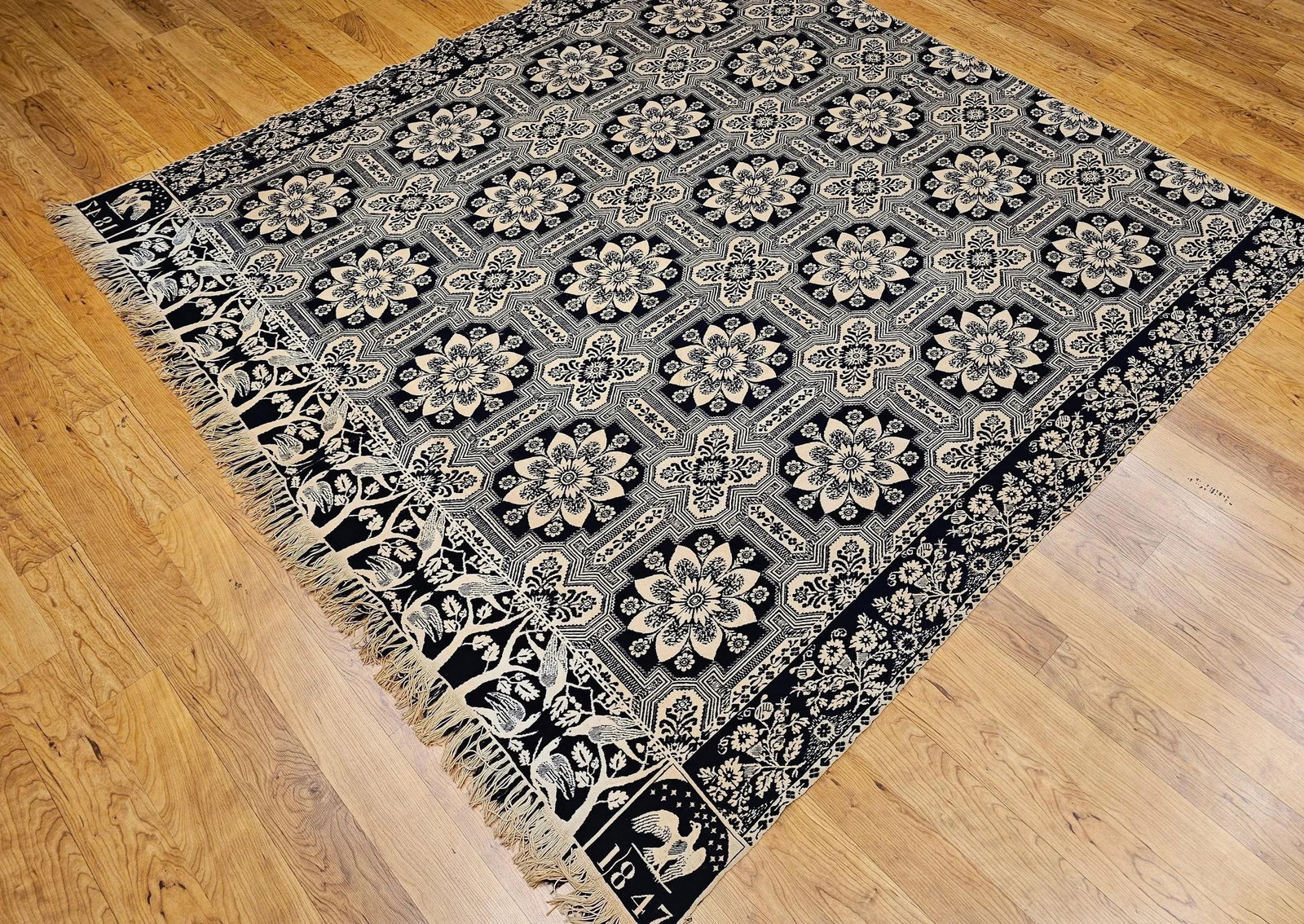 Mid 19th Century American Coverlet - 2