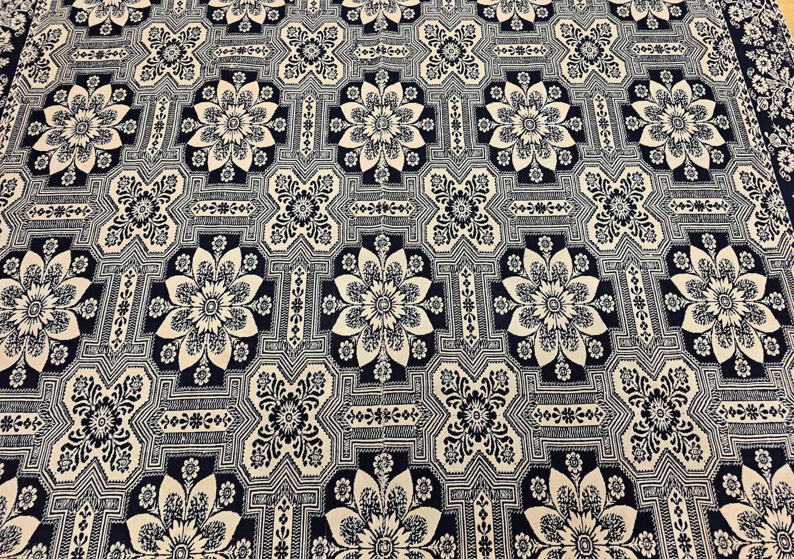 Mid 19th Century American Coverlet - 6