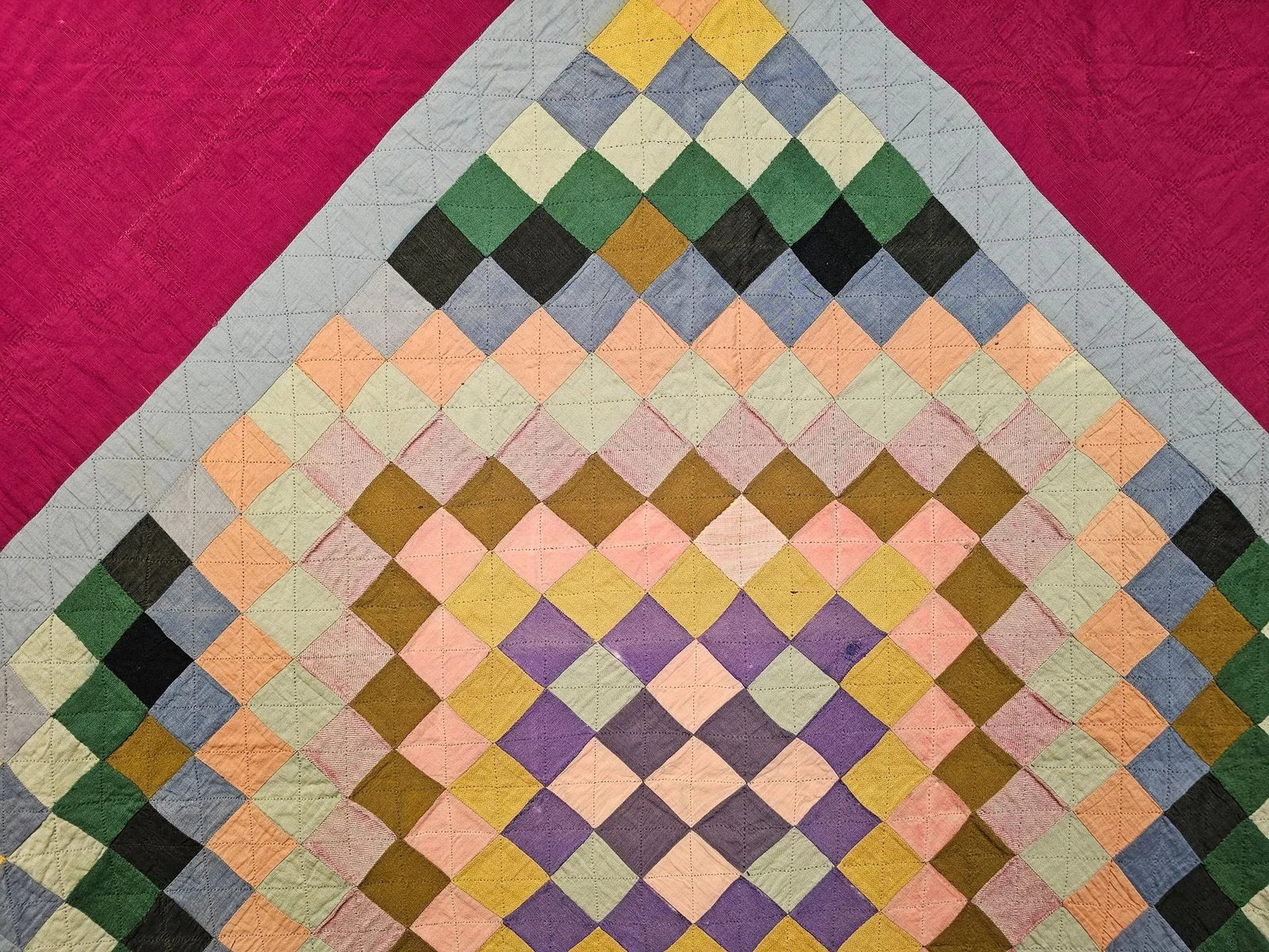 Late 19th Century Amish Quilt - 9