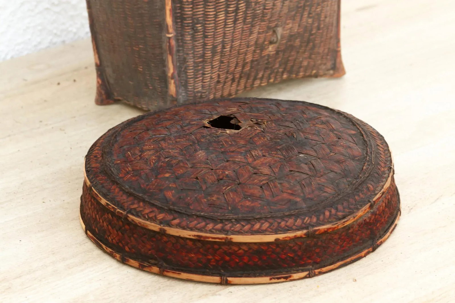 Dark Patinated Brown Woven Basket W/Lid - 5