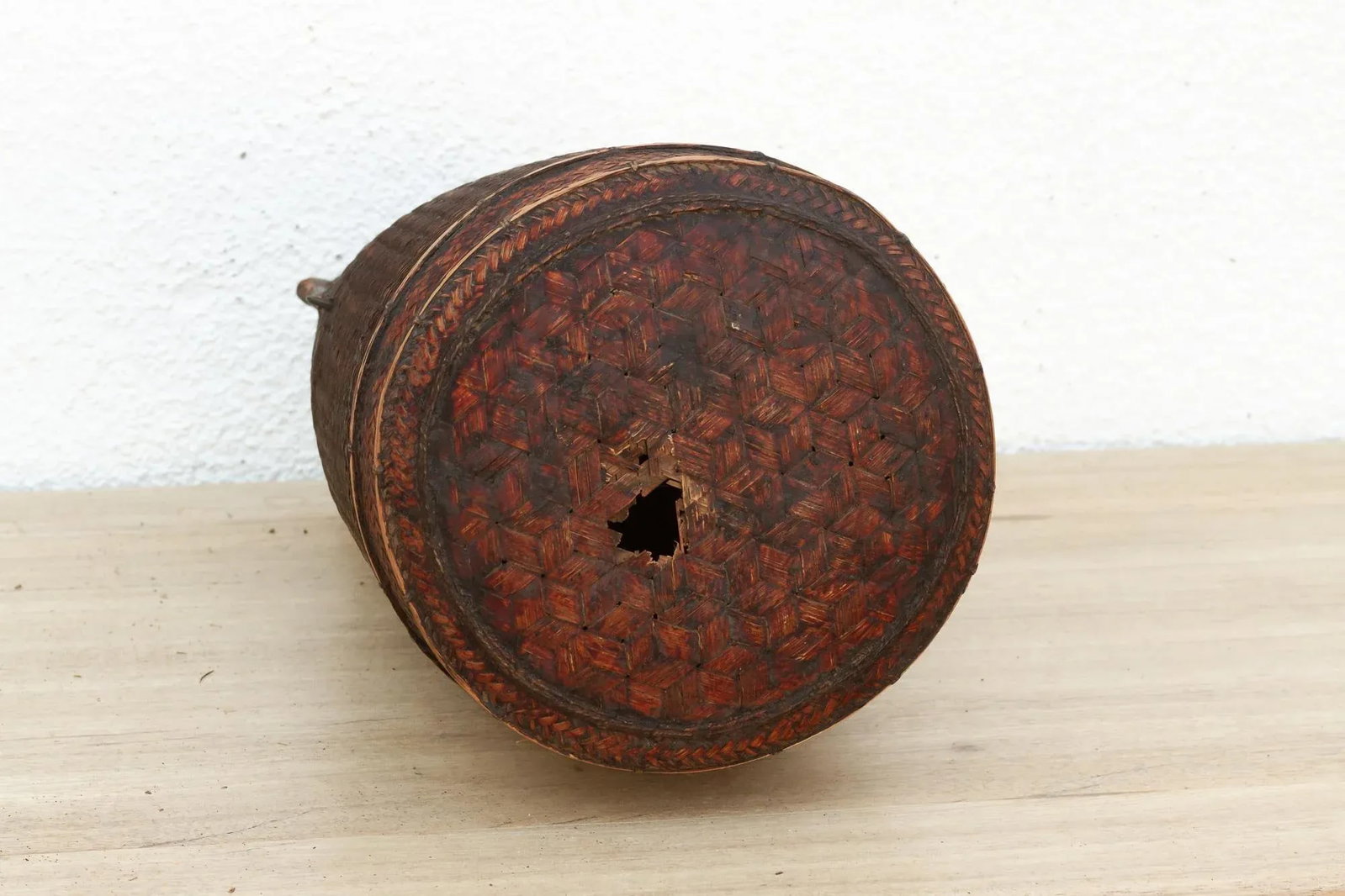 Dark Patinated Brown Woven Basket W/Lid - 9
