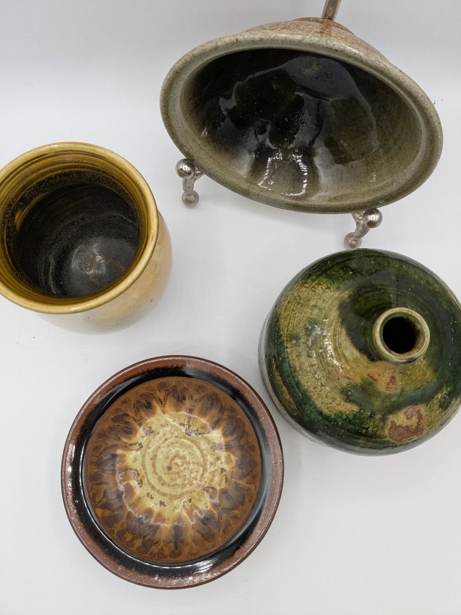 Mid 20th Century Group of 4 Earth Toned Studio Pottery Dishes - 9