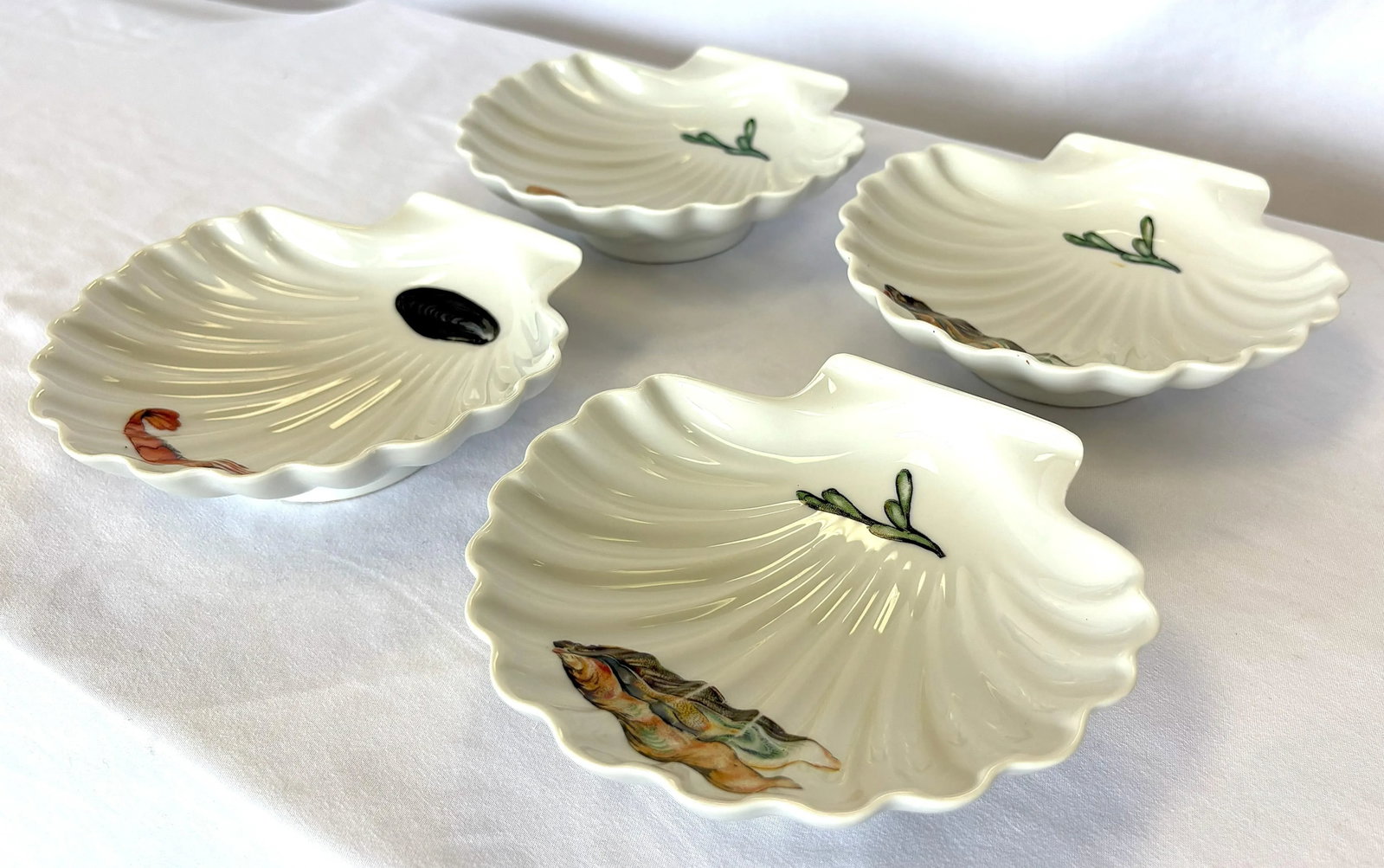 Vintage French Porcelain Clam Shell Dishes- Set of 4 - 10