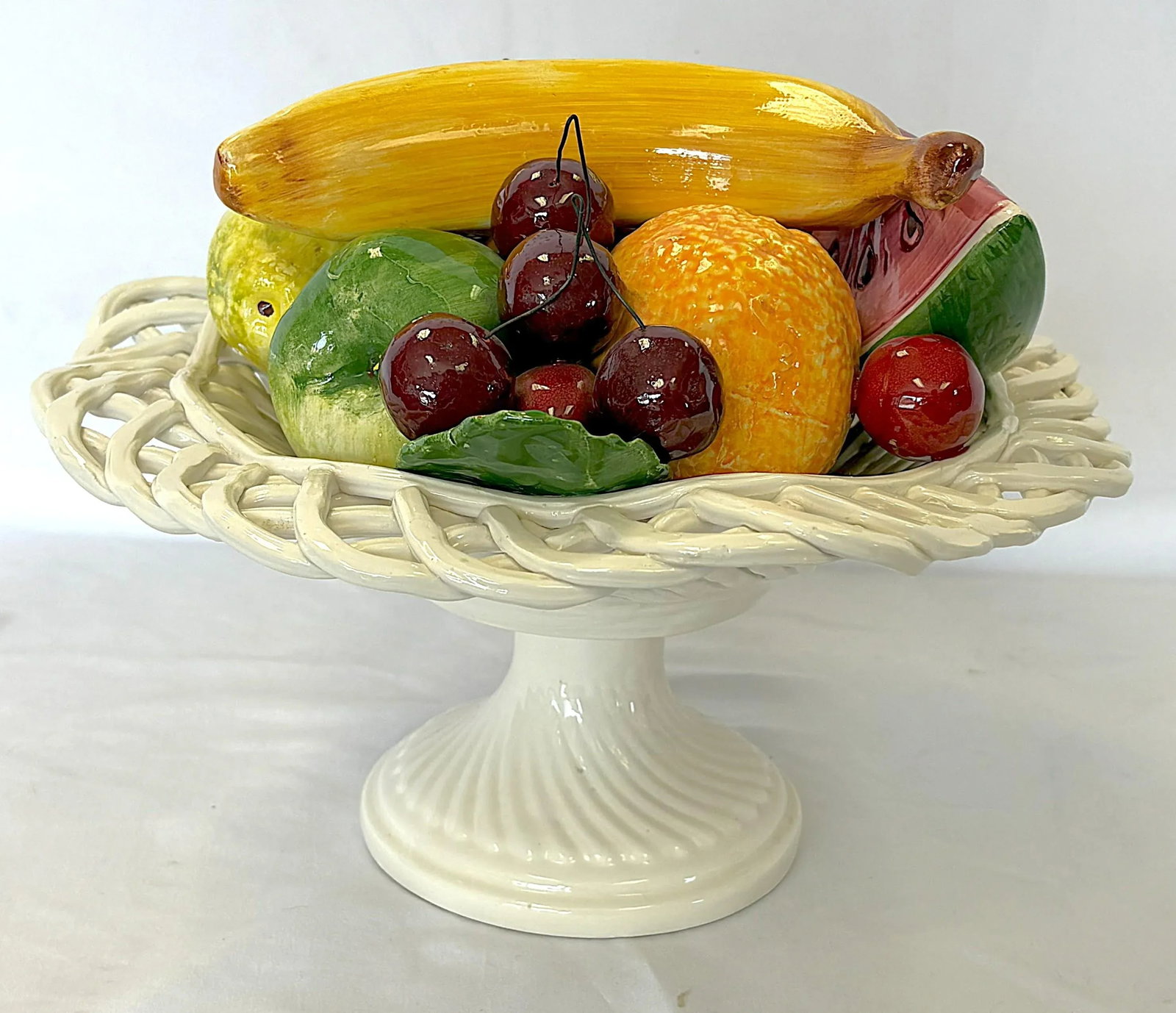 Vintage 'Bassono Ceramics of Italy' Majolica Pedestal Fruit Bowl - 2