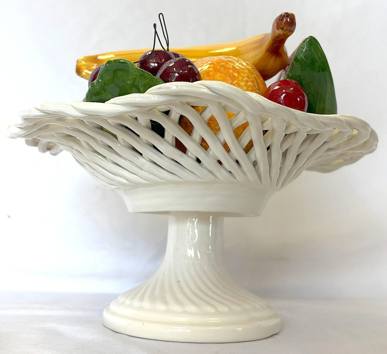 Vintage 'Bassono Ceramics of Italy' Majolica Pedestal Fruit Bowl - 9