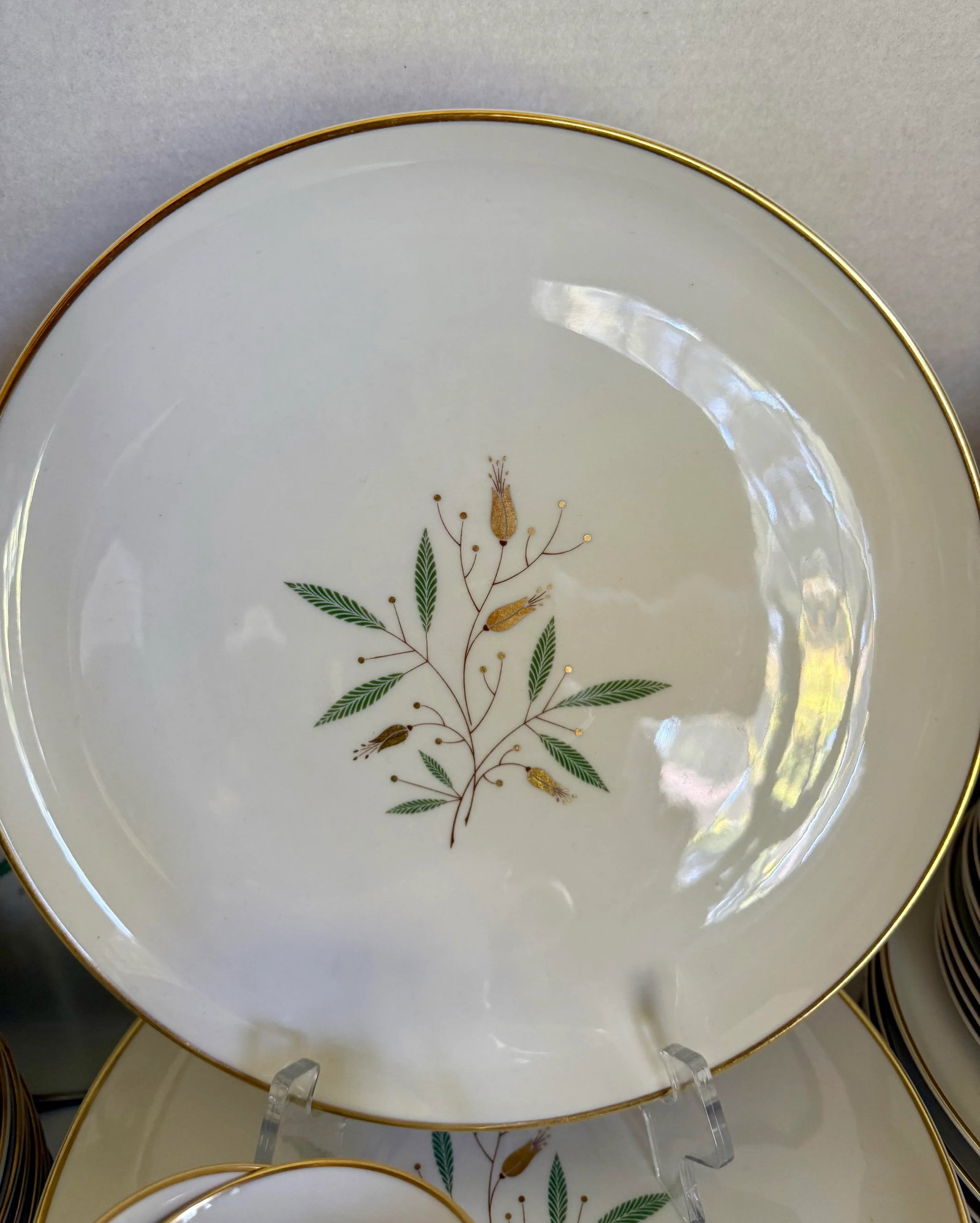 1960's Syracuse "Elegance" Complete Dinnerware Set for 12 Guests and Serving Pieces - 5