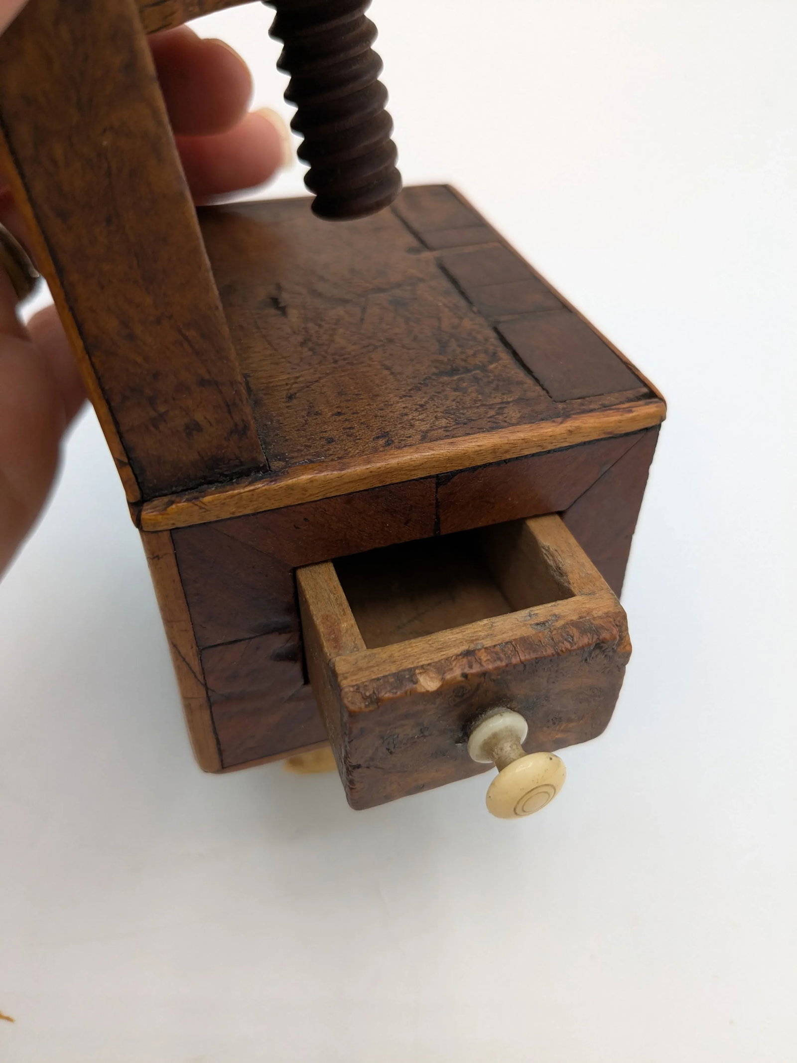 Victorian Bird's-Eye Maple Sewing Clamp Pin Cushion With Drawer | 19th Century Antique Sewing Bird - 8