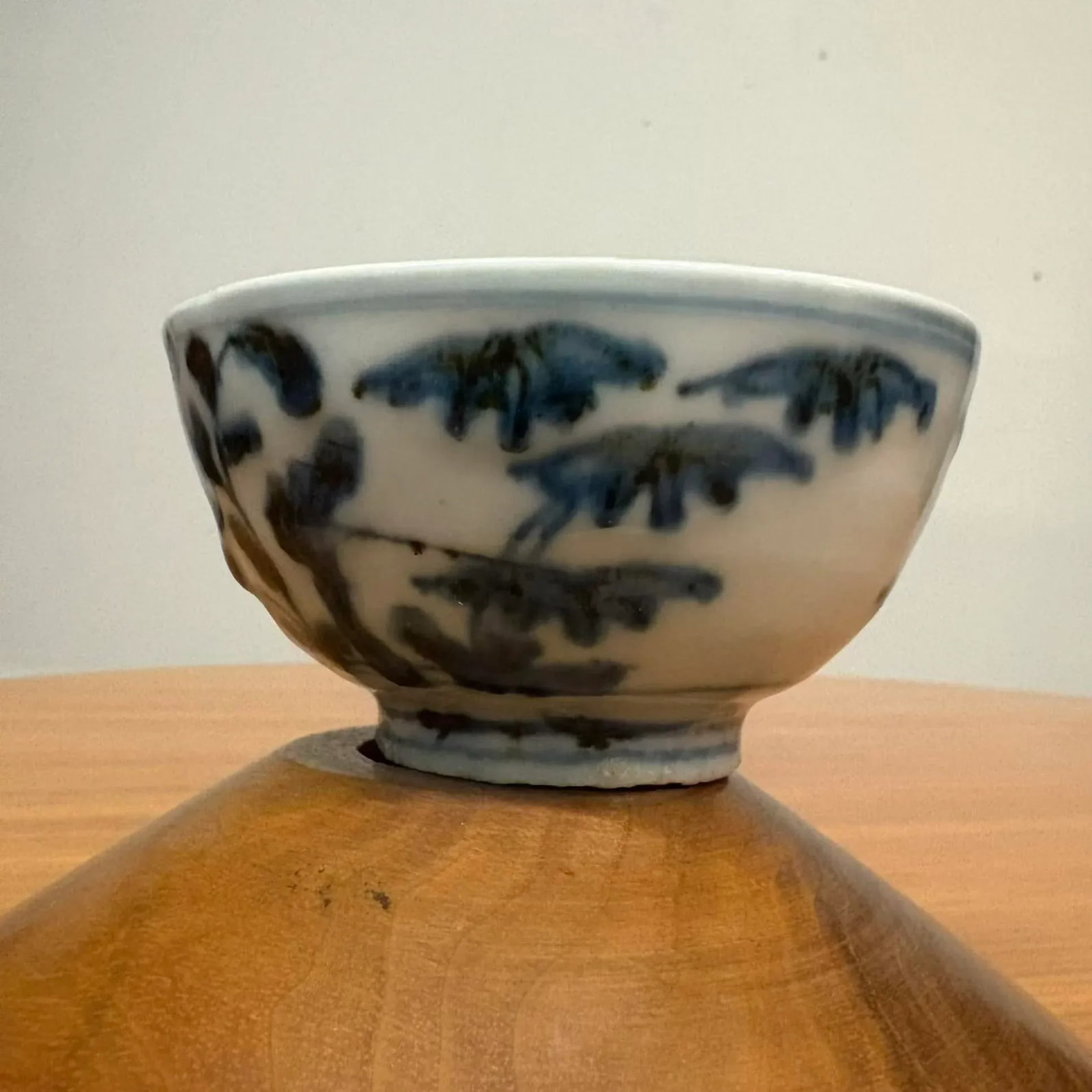 Qing Dynasty Antique Chinese Blue and White Porcelain Tea Bowl - 2