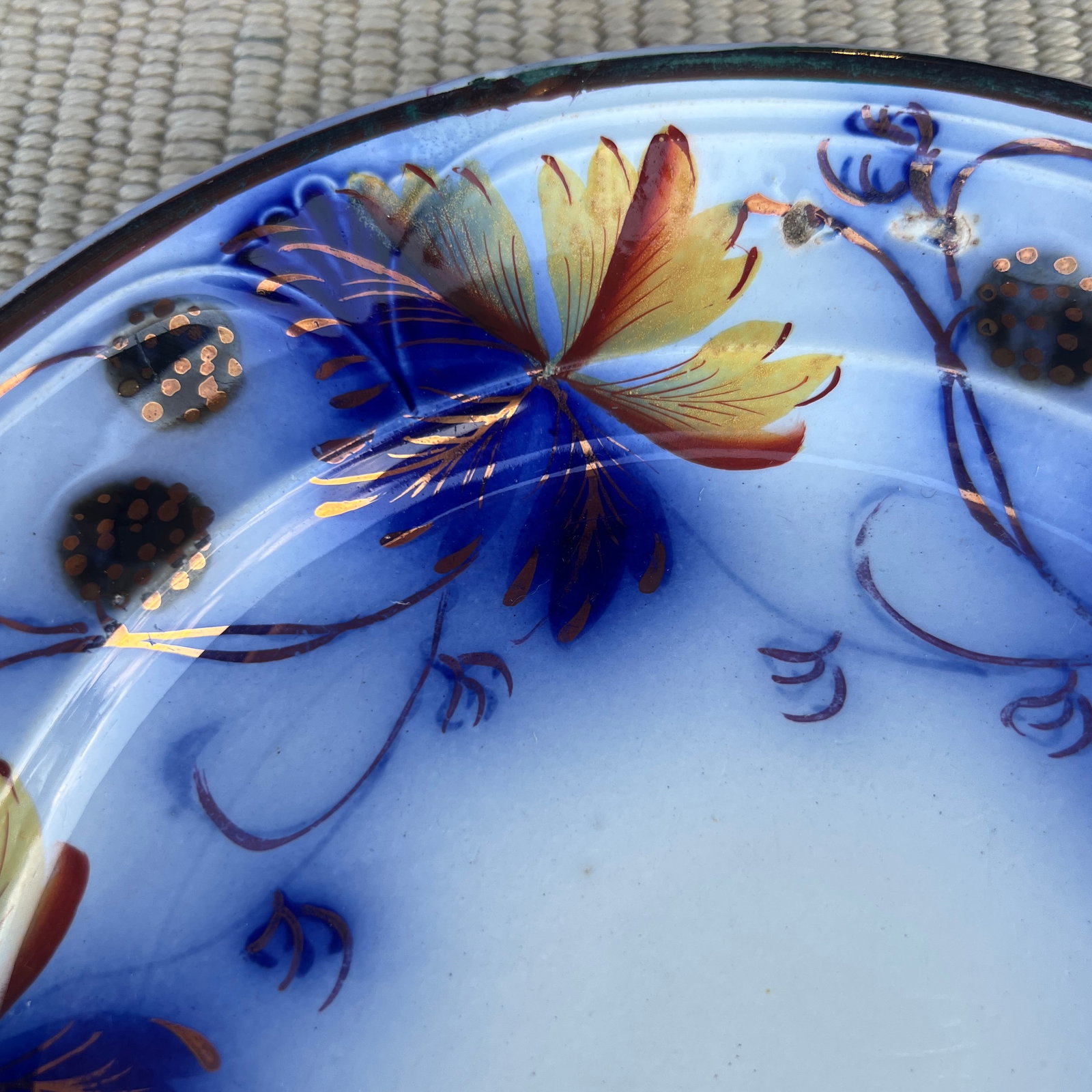 A Very Nice Antique Staffordshire Gaudy Ironstone Flow Blue Plate, Circa 1850's - 2
