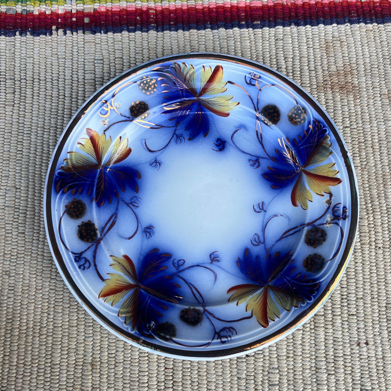 A Very Nice Antique Staffordshire Gaudy Ironstone Flow Blue Plate, Circa 1850's - 8