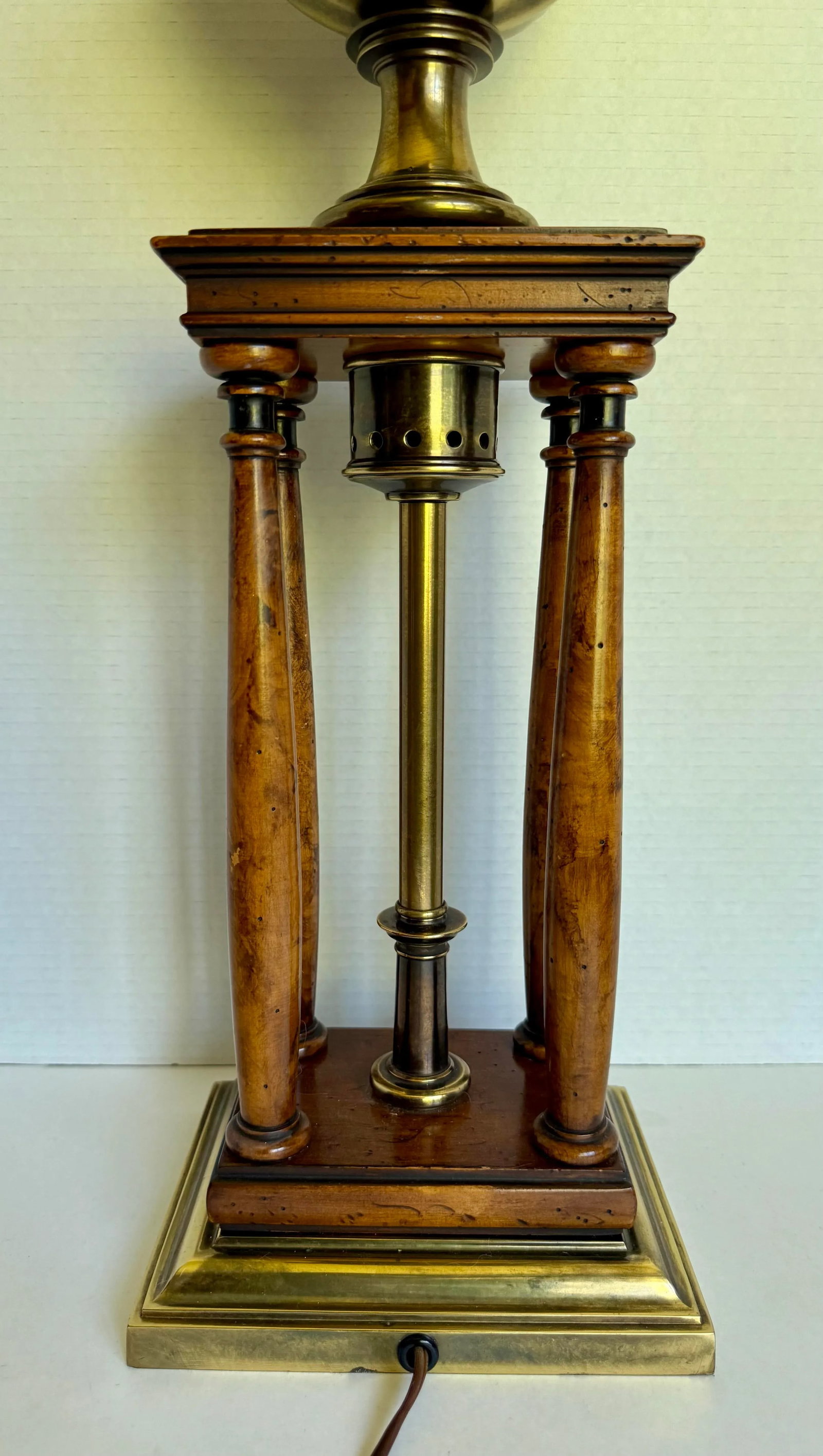 Vintage Stiffel Neoclassical Regency Brass and Wood Column Table Lamp - 10